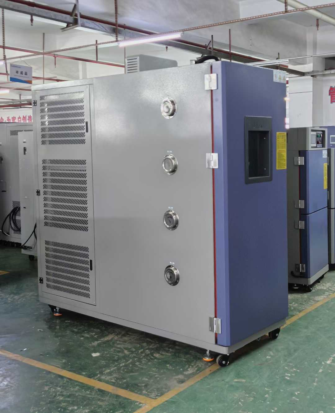 定制線性恒溫恒濕試驗箱送貨佛山老客戶公司